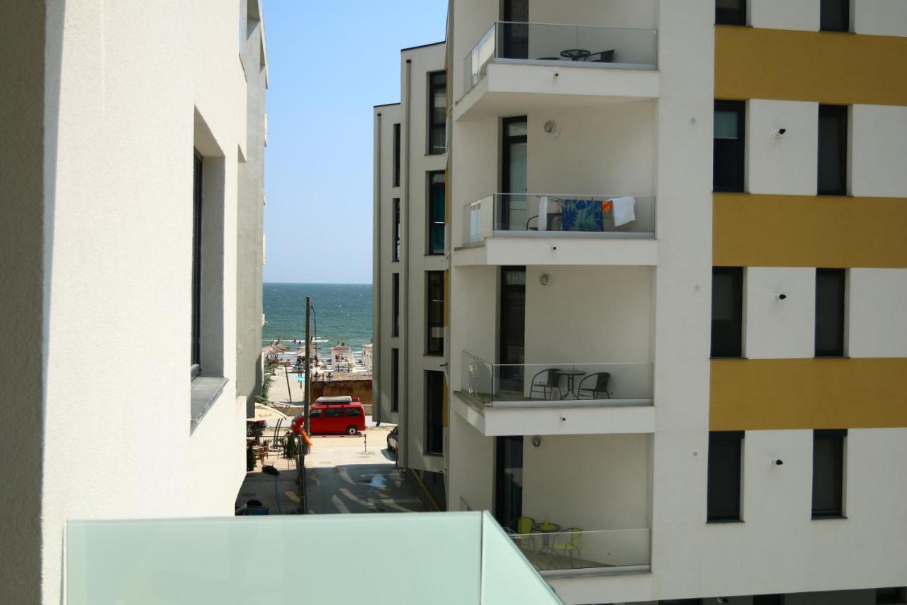 Candy Apartment Năvodari Exteriör bild